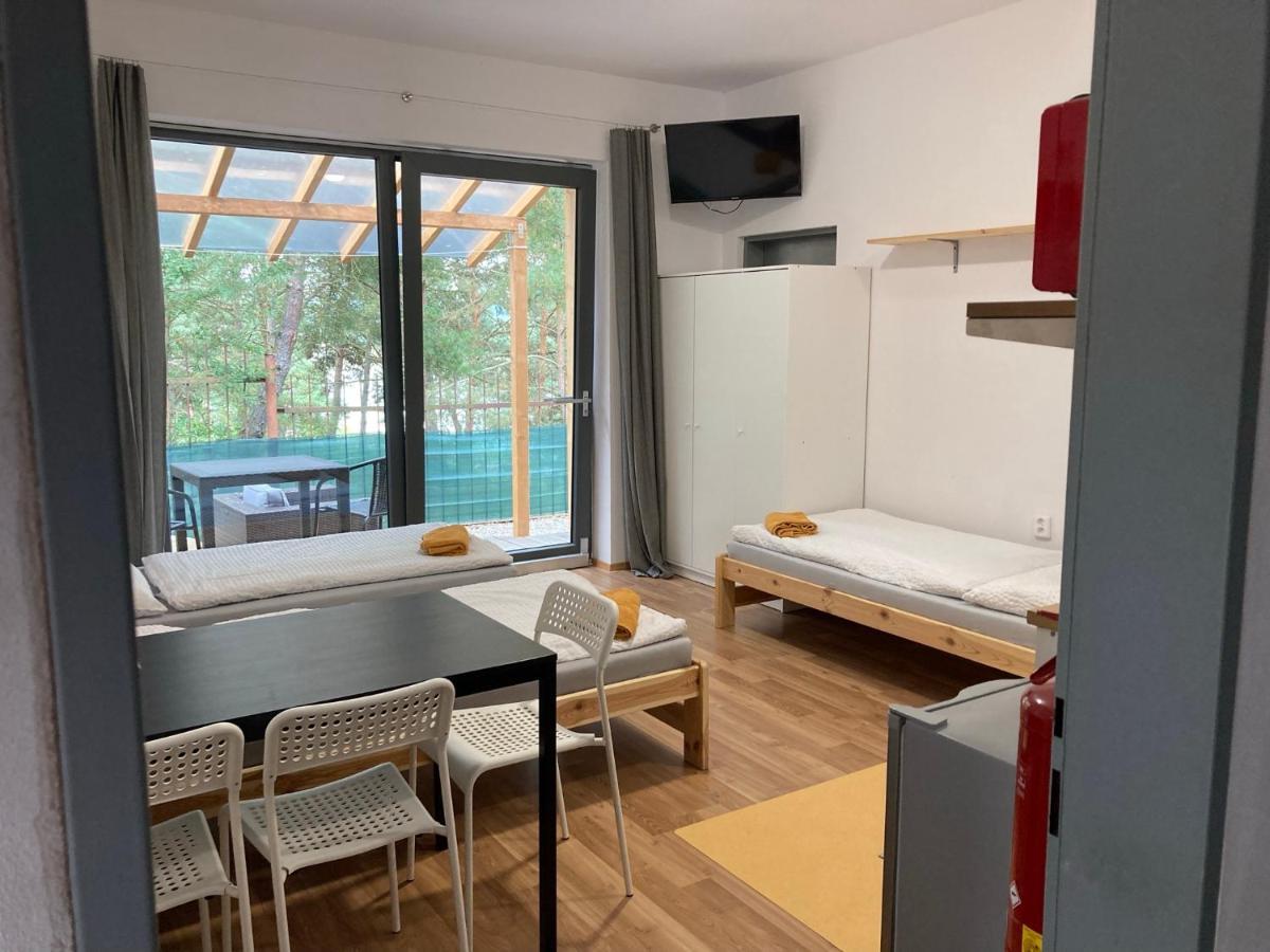 Klubovna u Kanálu - mini apartman Racice  Exterior foto